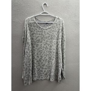 Old Navy Womens Shirt Size XXL White Gray Animal Print Long Sleeve